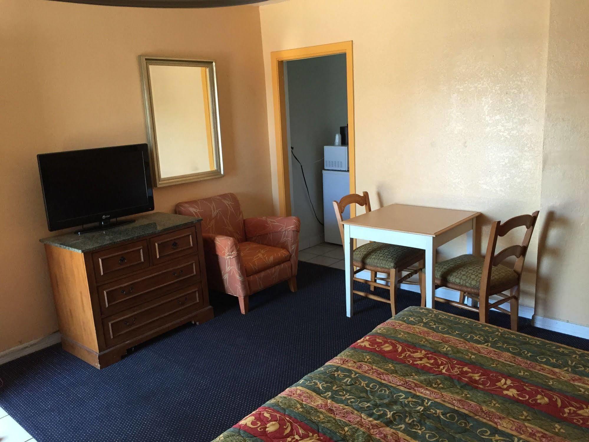 Western Sands Motel Indio Exterior photo